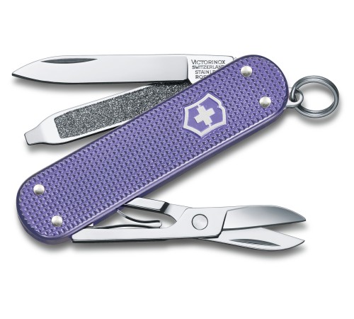 Нож перочинный Victorinox Classic Electric Lavender (0.6221.223G) 58мм 7функц. карт.коробка Нож перочинный Victorinox Classic Electric Lavender (0.6221.223G) 58мм 7функц. карт.коробка