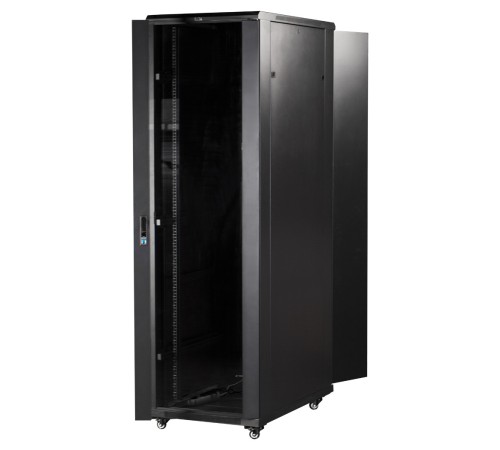 Шкаф коммутационный Lanmaster (TWT-CBB-42U-6X10-P1) 42U 600x1000мм пер.дв.перфор. задн.дв.перфор.2-хст. 2 бок.пан. 800кг черный IP20