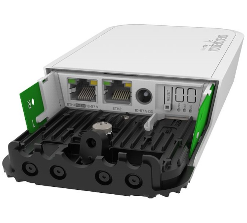 Точка доступа MikroTik wAP ac LTE Kit with four core 710MHz CPU, 128MB RAM, 2x Gigabit LAN, built-in 2.4Ghz 802.11b/g/n Dual Chain wireless with integrated antenna,  built-in 5Ghz 802.11an/ac Dual Chain wireless wi (RBwAPGR-5HacD2HnD&R11e-LTE6)