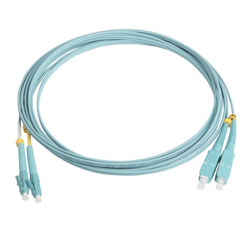 Кабель оптический Hyperline FC-D2-503-LC/PR-SC/PR-H-3M-LSZH-BK Патч-корд волоконно-оптический (шнур) MM 50/125(OM3), LC-SC, duplex, 10G, LSZH, 3м, черный Кабель оптический Hyperline FC-D2-503-LC/PR-SC/PR-H-3M-LSZH-BK Патч-корд волоконно-оптический (шнур) MM 50/125(OM3), LC-SC, duplex, 10G, LSZH, 3м, черный