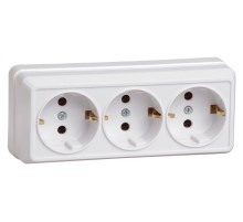 Розетка силовая (3розет.) IEK ОКТАВА (ERO31-K01-16-DC) откр. IP20 белый (упак.:1шт)
