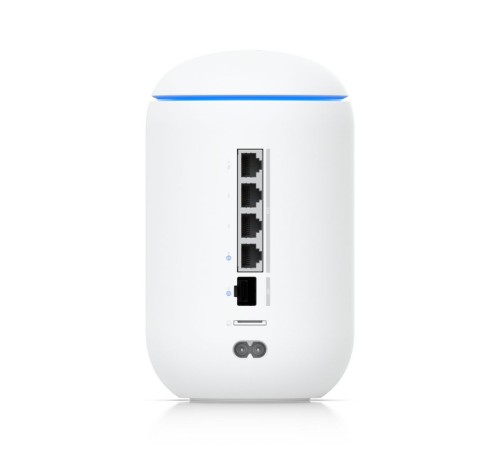 Ubiquiti UniFi Dream Router 7 Маршрутизатор 4 ядра (1,5 ГГц), Wi-Fi 7, 4х 2.5G RJ45, 1х 10G SFP+