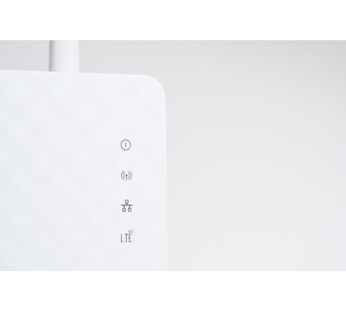 Интернет-центр Anydata R200 (W0047591) 10/100BASE-TX/4G(3G) Интернет-центр Anydata R200 (W0047591) 10/100BASE-TX/4G(3G)