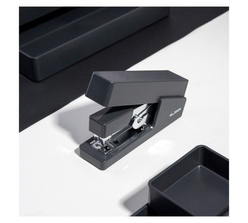 Степлер Deli ENS081BLACK Nusign 24/6 26/6 (25листов) черный 100скоб коробка