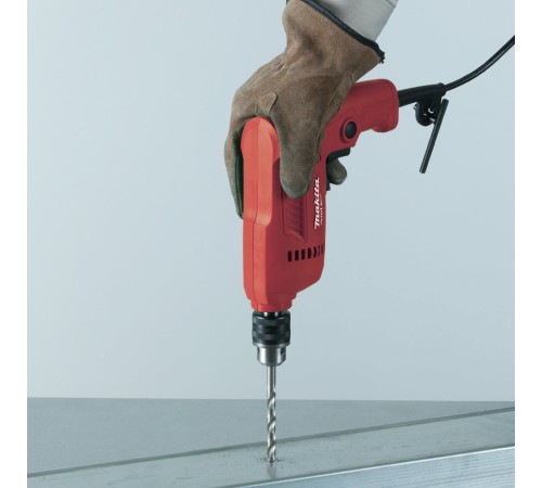 Дрель безударная Makita M0600 350Вт ключевой реверс
