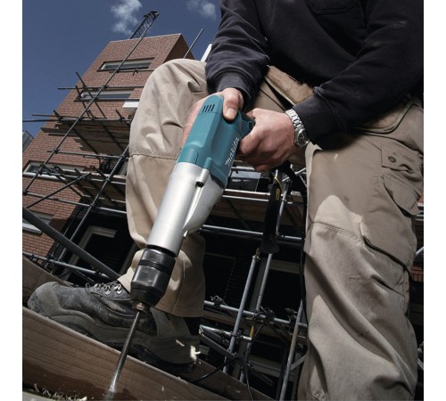 Дрель безударная Makita DP4011 720Вт патрон:быстрозажимной реверс Дрель безударная Makita DP4011 720Вт патрон:быстрозажимной реверс