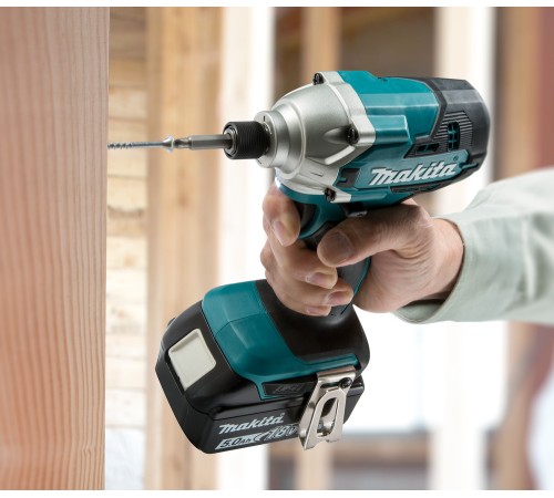 Шуруповерт Makita DTD156Z аккум. патрон:шестигр.1/4" (кейс в комплекте) Шуруповерт Makita DTD156Z аккум. патрон:шестигр.1/4" (кейс в комплекте)