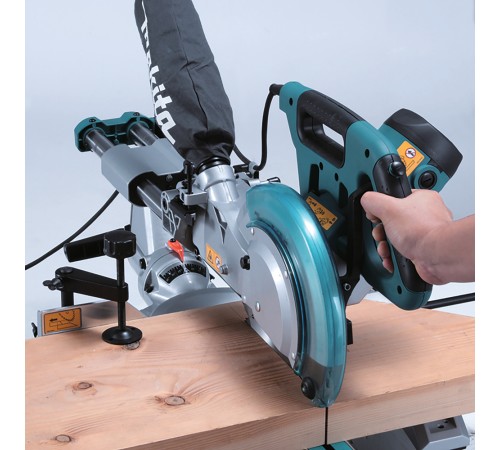 Торцовочная пила Makita LS1018LN 1430Вт 4300об/мин d=260мм