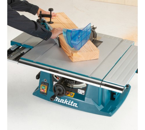 Станок распиловочный Makita MLT100N 1500W Станок распиловочный Makita MLT100N 1500W