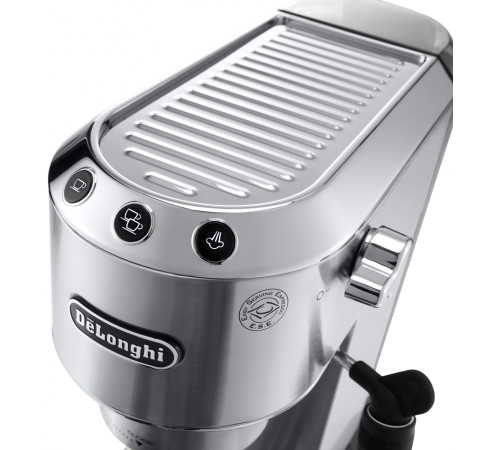 Кофеварка рожковая Delonghi EC685.M 1350Вт серебристый/черный Кофеварка рожковая Delonghi EC685.M 1350Вт серебристый/черный