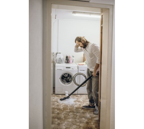 Строительный пылесос Karcher WD 5 S V-25/5/22 1100Вт (уборка: сухая/сбор воды) желтый Строительный пылесос Karcher WD 5 S V-25/5/22 1100Вт (уборка: сухая/сбор воды) желтый