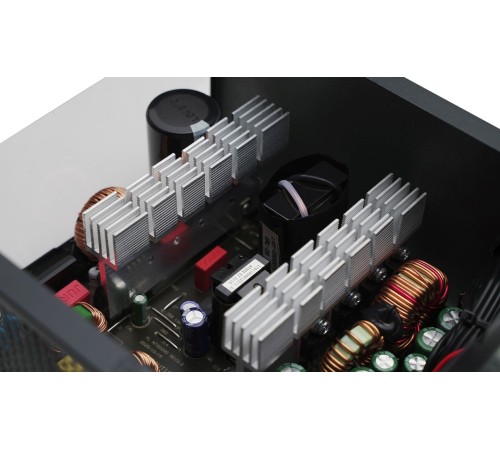 Блок питания Deepcool ATX 400W PF400 80 PLUS WHITE (20+4pin) APFC 120mm fan 6xSATA RTL