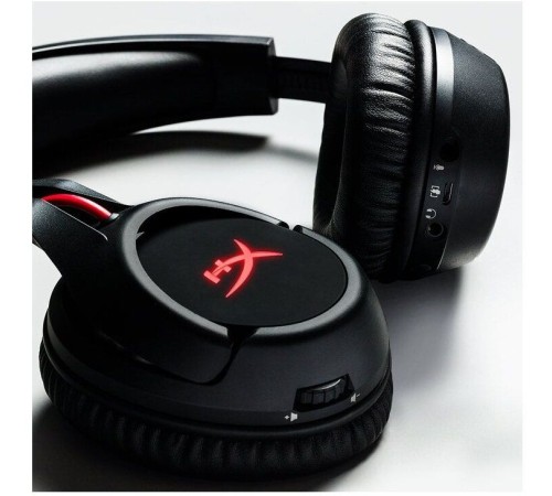 Наушники с микрофоном HyperX Cloud Flight черный (4P5H6AA) Наушники с микрофоном HyperX Cloud Flight черный (4P5H6AA)