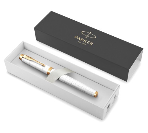 Ручка роллер Parker IM Premium T318 (CW2143646) Pearl GT F черн. черн. подар.кор. Ручка роллер Parker IM Premium T318 (CW2143646) Pearl GT F черн. черн. подар.кор.
