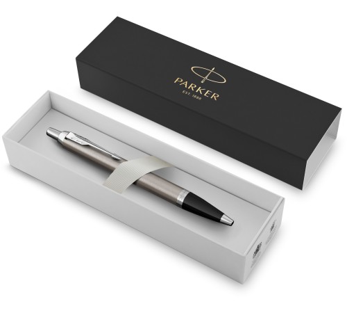 Ручка шариков. Parker IM Essential K319 (CW2143631) Brushed Metal CT M син. черн. подар.кор. Ручка шариков. Parker IM Essential K319 (CW2143631) Brushed Metal CT M син. черн. подар.кор.