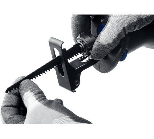 Сабельная пила Зубр SPB-180 аккум. 2600ход/мин