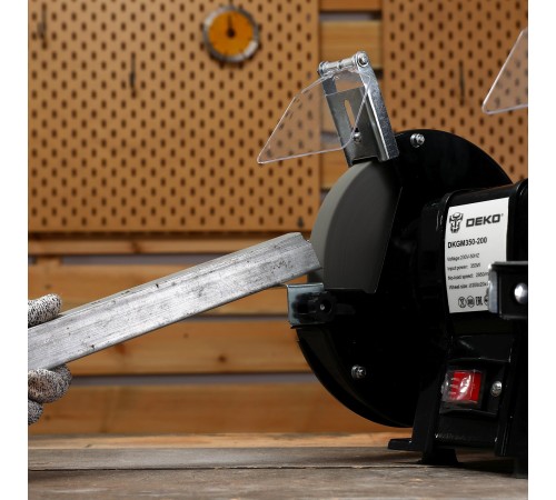 Станок заточной Deko DKGM400-200 400W (063-4324) Станок заточной Deko DKGM400-200 400W (063-4324)