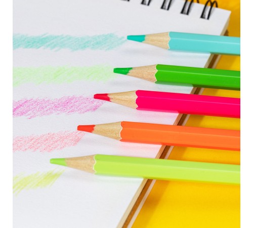 Карандаши цв. Deli EC128-12 ColoRun шестигран. дерево 12цв. коробка/европод. (12шт) Карандаши цв. Deli EC128-12 ColoRun шестигран. дерево 12цв. коробка/европод. (12шт)