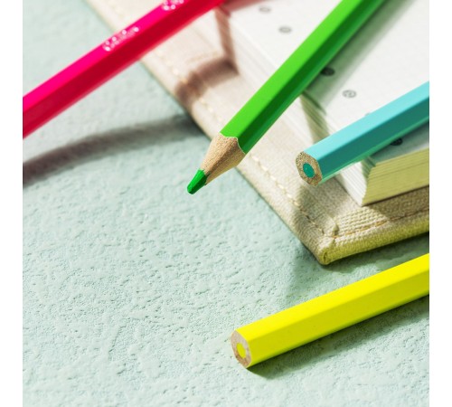 Карандаши цв. Deli EC128-12 ColoRun шестигран. дерево 12цв. коробка/европод. (12шт) Карандаши цв. Deli EC128-12 ColoRun шестигран. дерево 12цв. коробка/европод. (12шт)