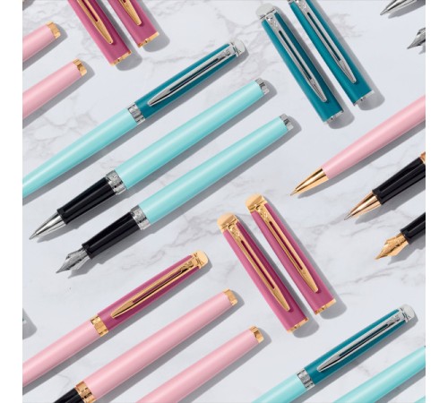 Ручка перьев. Waterman Hemisphere Colour Blocking (2179896) Pink GT F сталь нержавеющая/позолота подар.кор. Ручка перьев. Waterman Hemisphere Colour Blocking (2179896) Pink GT F сталь нержавеющая/позолота подар.кор.