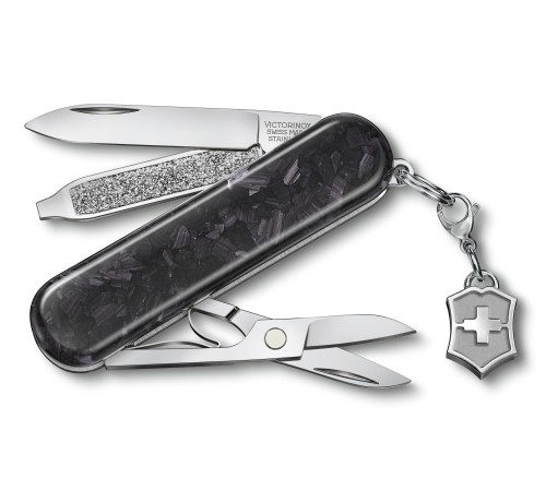 Нож перочинный Victorinox Classic Brilliant Carbon (0.6221.90) 58мм 5функц. черный/серебристый подар.коробка