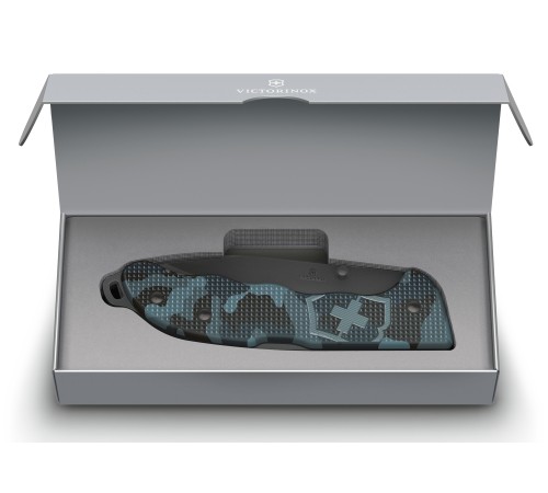 Нож перочинный Victorinox Evoke BSH Alox Navy (0.9425.DS222) 136мм 4функц. синий камуфляж подар.коробка Нож перочинный Victorinox Evoke BSH Alox Navy (0.9425.DS222) 136мм 4функц. синий камуфляж подар.коробка