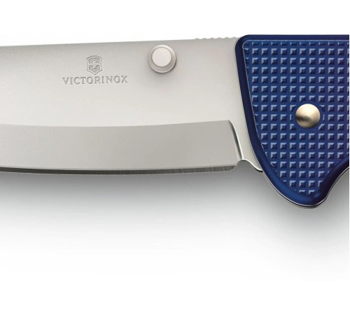 Нож перочинный Victorinox Evoke Alox (0.9415.D221) 136мм 5функц. синий/красный подар.коробка Нож перочинный Victorinox Evoke Alox (0.9415.D221) 136мм 5функц. синий/красный подар.коробка