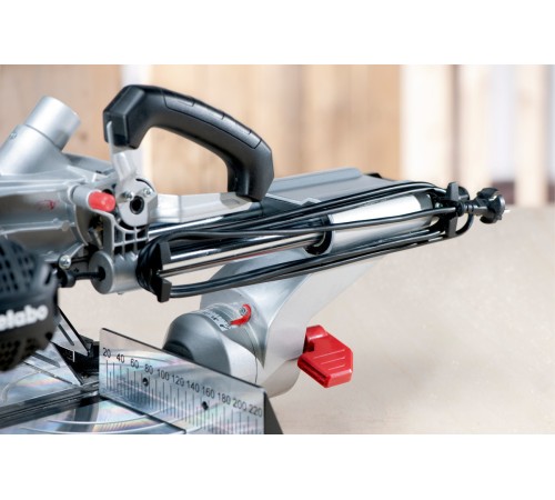Metabo KGSV 216 M Пила торцовочная [619261000] { 1700вт,рег.об.лазер,подсв, вес 13,5 кг }