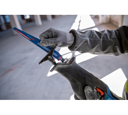 Сабельная пила Bosch GSA 18V-LI 1100Вт аккум. 2900ход/мин (06016C0020)