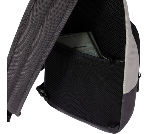 Рюкзак слинг мужской Piquadro Brief2 Special CA4536BR2S/GRN серый/черный нейлон/натур.кожа Рюкзак слинг мужской Piquadro Brief2 Special CA4536BR2S/GRN серый/черный нейлон/натур.кожа