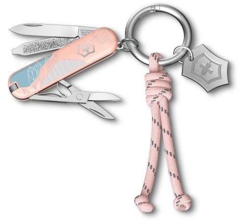 Нож перочинный Victorinox Classic SD Paris Style (0.6223.E221) 58мм 7функц. подар.коробка Нож перочинный Victorinox Classic SD Paris Style (0.6223.E221) 58мм 7функц. подар.коробка