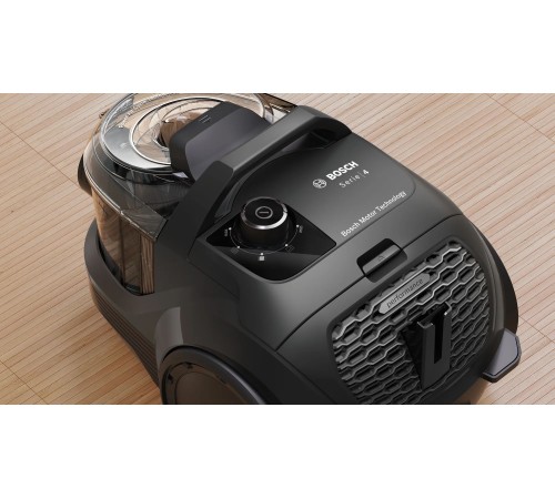 Пылесос Bosch Serie 4 BGC21X300 черный