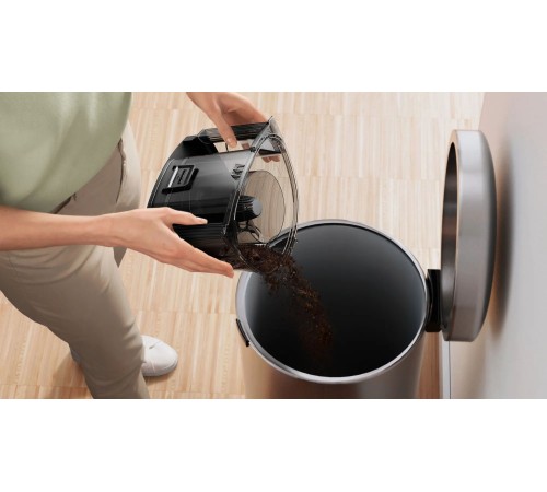 Пылесос Bosch Serie 4 BGC21X300 черный