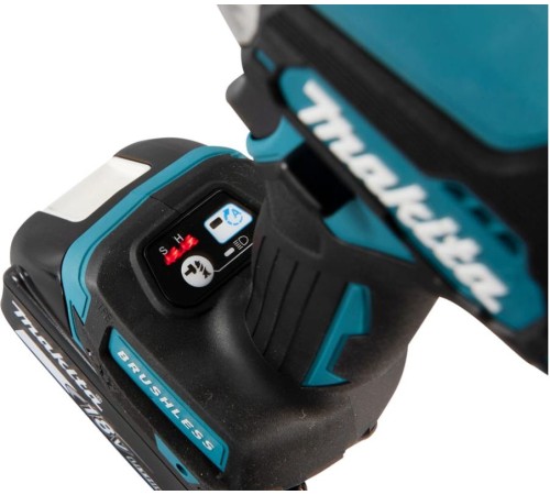 Дрель-шуруповерт Makita DTD157Z без АКБ и ЗУ аккум. патрон:квад.1/4" (DTD157Z)