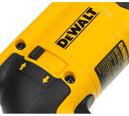 Перфоратор DeWalt D25133K-QS патрон:SDS-plus уд.:2.8Дж 800Вт (кейс в комплекте) Перфоратор DeWalt D25133K-QS патрон:SDS-plus уд.:2.8Дж 800Вт (кейс в комплекте)
