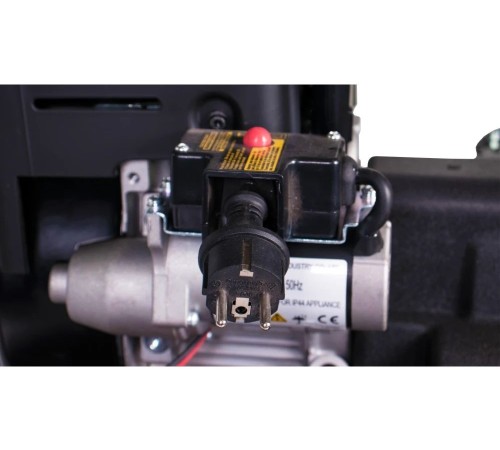 Снегоуборщик бензин. Champion ST761BS 6.5л.с.