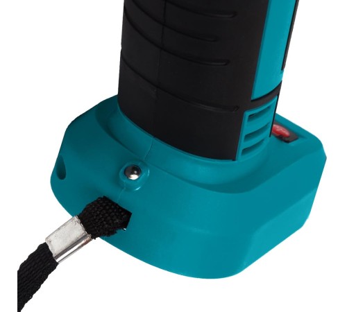 Bort Машина шлифовальная угловая аккумуляторная BWS-18Li-125 {18 В; Li-Ion ; 3 Ач; 9000 об/мин; 22,5 мм; 1,7 кг; 4 Ач; батарей 2 шт; аксессуаров 5 шт; гарантия 2 г} [93722340]