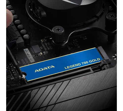 Твердотельный накопитель/ ADATA SSD LEGEND 700 GOLD, 2048GB, M.2(22x80mm), NVMe 1.4, PCIe 3.0 x4, 3D NAND, R/W 2000/1600MB/s, IOPs 130 000/280 000, TBW 480, DWPD 0.2, with Heat Sink (3 года)