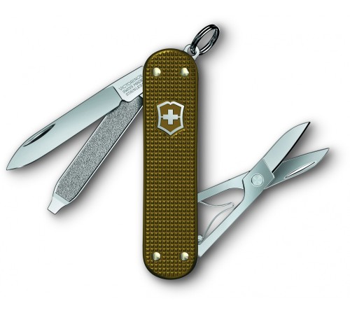Нож перочинный Victorinox Classic SD Alox L E 2024 (0.6221.L24) 58мм 5функц. подар.коробка Нож перочинный Victorinox Classic SD Alox L E 2024 (0.6221.L24) 58мм 5функц. подар.коробка