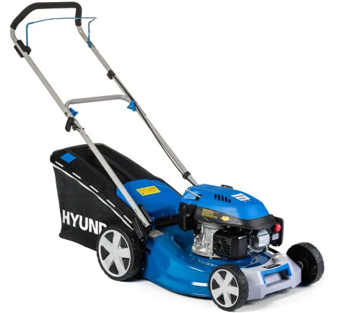 HYUNDAI [L 4620] Бензиновая газонокосилка {двигатель Hyundai ICV145,4-х такт, 3.8 л.с./145 см3, Ширина среза 45,7 см, Высота среза 25-75 мм, 23,5 кг }