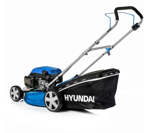 HYUNDAI [L 4620] Бензиновая газонокосилка {двигатель Hyundai ICV145,4-х такт, 3.8 л.с./145 см3, Ширина среза 45,7 см, Высота среза 25-75 мм, 23,5 кг }