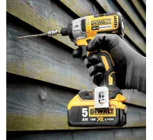 Шуруповерт DeWalt DCF887NT-XJ аккум. патрон:быстрозажимной