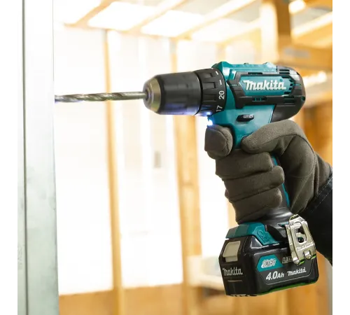 Дрель-шуруповерт Makita DF333DSAX6 аккум. патрон:быстрозажимной (кейс в комплекте) Дрель-шуруповерт Makita DF333DSAX6 аккум. патрон:быстрозажимной (кейс в комплекте)