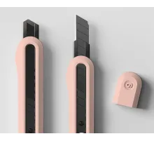 Нож канцелярский Deli NS063-SA-PINK Nusign шир.лез.9мм выдвижное лезвие фиксатор усиленный сталь розовый