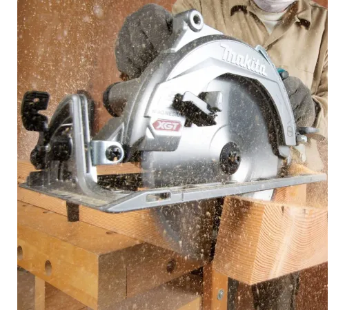 Циркулярная пила (дисковая) Makita RS002GZ (ручная) D диска.:260мм