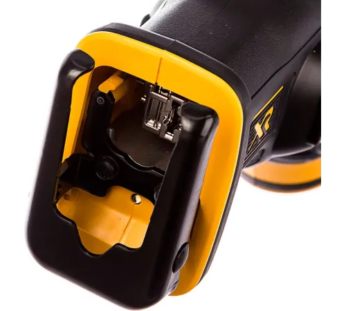 Сабельная пила DeWalt DCS367N 18Вт аккум. 2900ход/мин Сабельная пила DeWalt DCS367N 18Вт аккум. 2900ход/мин