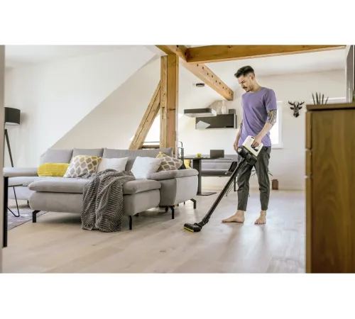 Пылесос ручной Karcher VC 4 черный/желтый