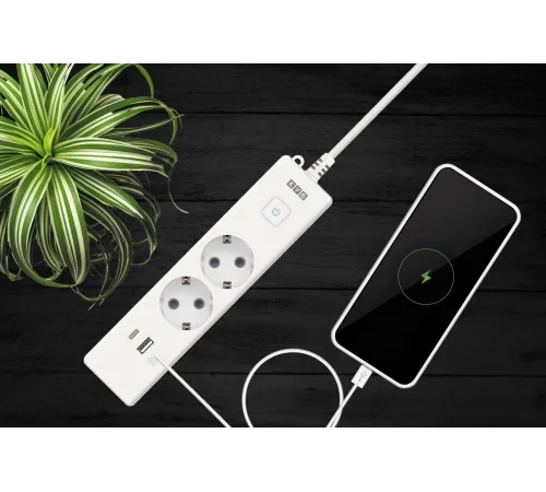 PowerCube Бытовой удлинитель (PC-4-2M) 2р с/з вык.,3USB, 3500 Вт, 16А, 1.9 м, 3*1,0 (белый) {22301}