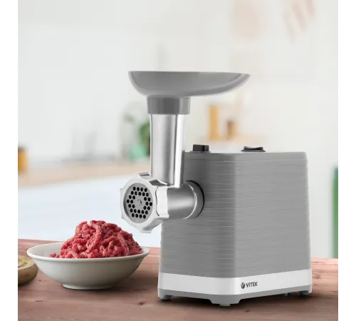 Мясорубка Vitek VT-3618 1800Вт Мясорубка Vitek VT-3618 1800Вт
