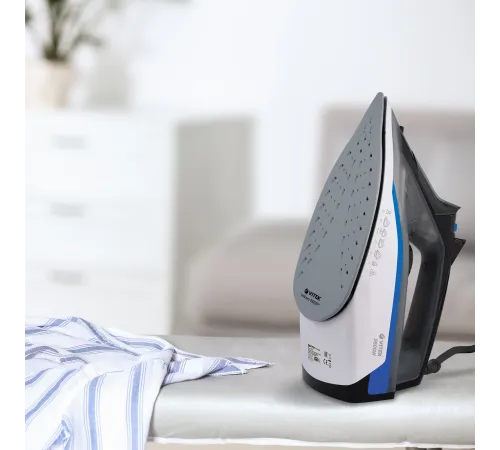Утюг Vitek VT-8329 2600Вт черный/белый/синий Утюг Vitek VT-8329 2600Вт черный/белый/синий
